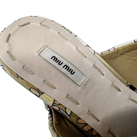 Miu Miu Daisy Floral Platform Clogs Wood Heel Satin Studded Mules Size EU 37.5 - Picture 2 of 12